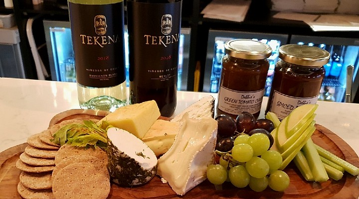 Image for Sharing Board & Wine £32.50